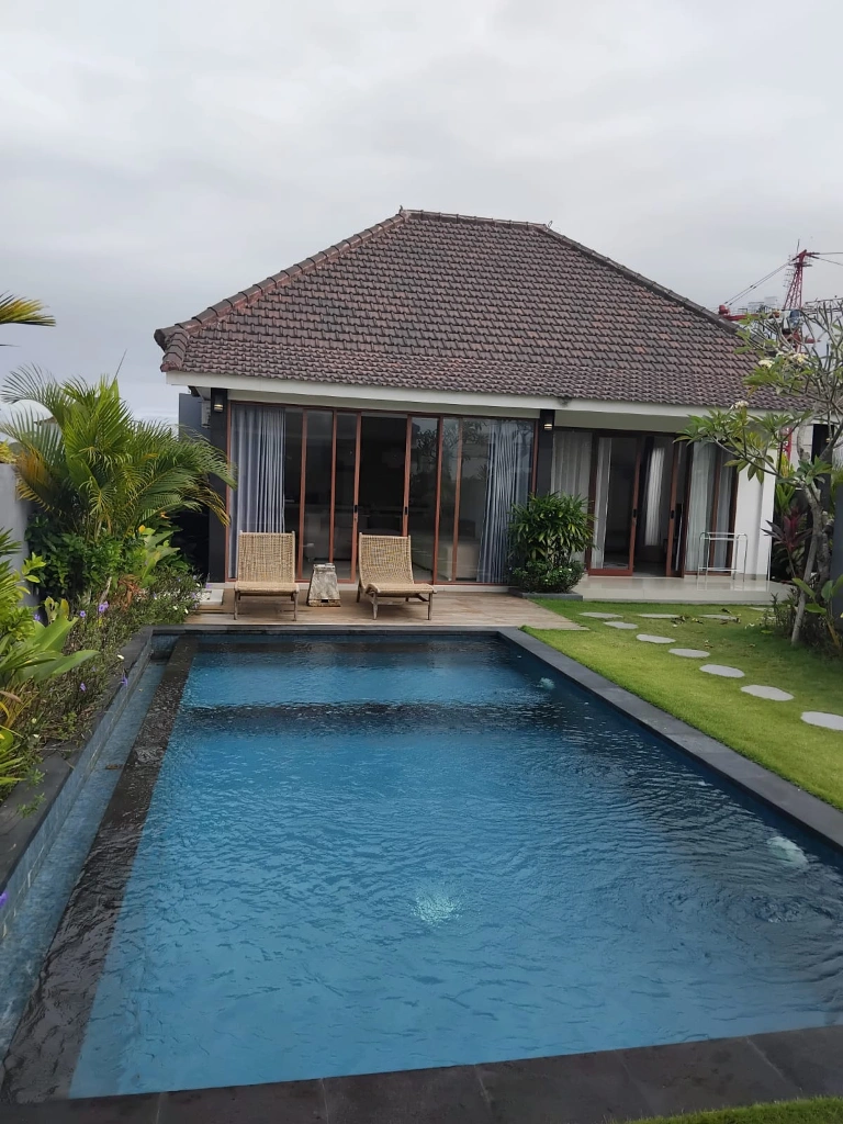 Paradise Lima Villa 2 br i level - EM01