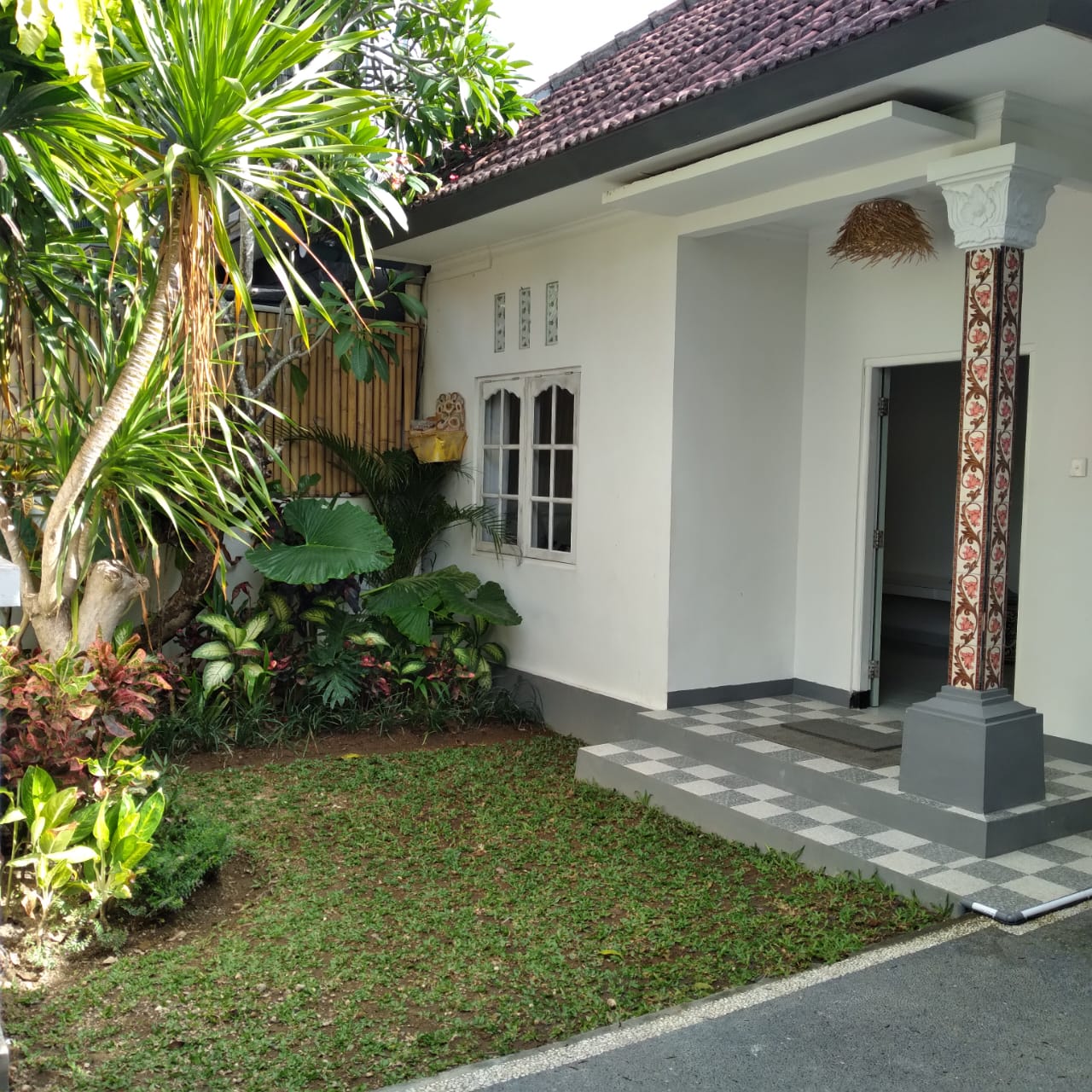 2 Bedroom Apartment in Prime Berawa - ML04