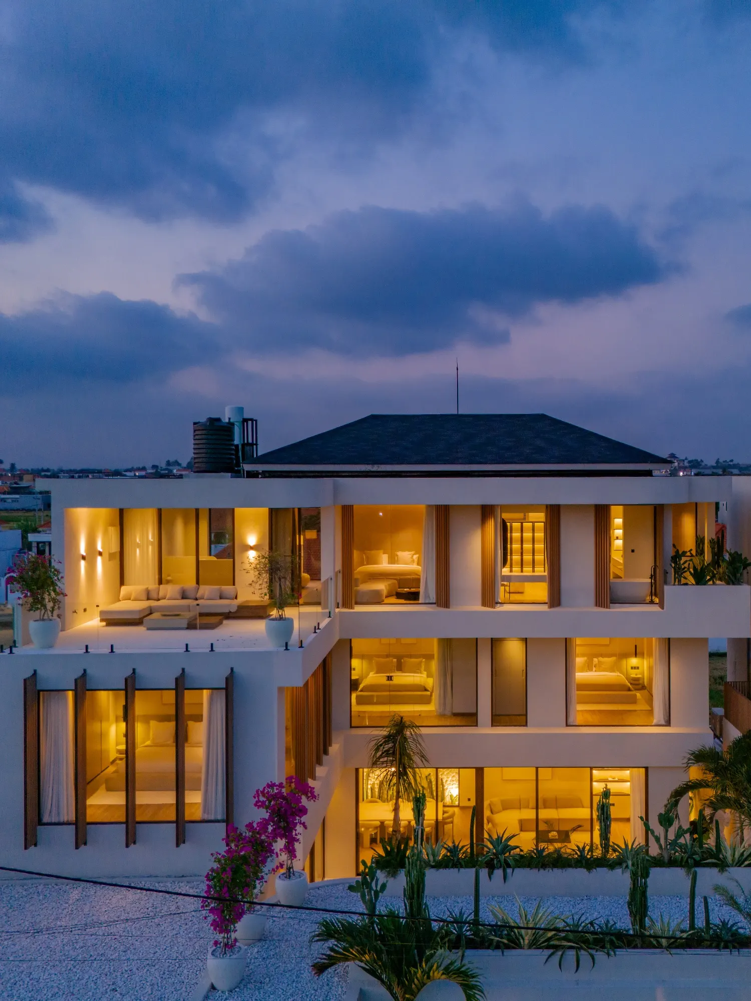 Brand-New 4-Bedroom Luxury Villa with Ocean Views - PP001