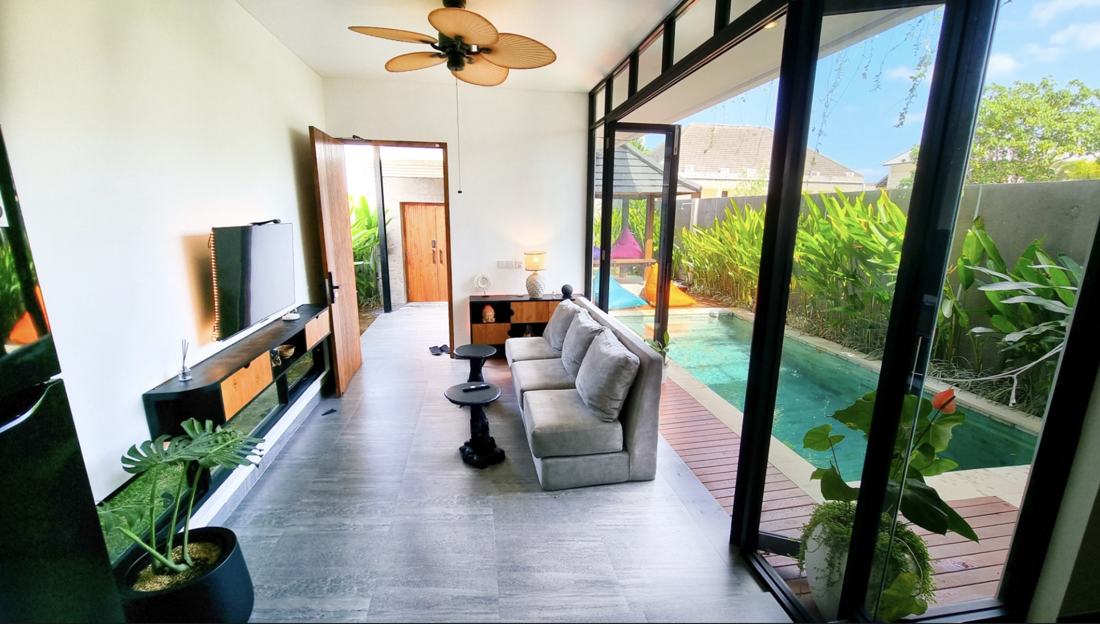 Modern Tropical 3BDR Villa Cyber for Rent in Umalas - Remote Work-Friendly - WS01